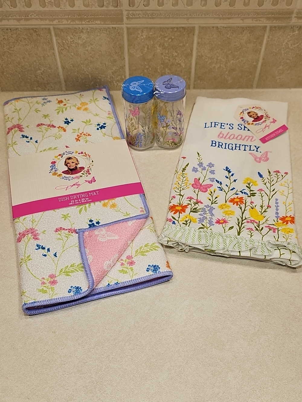 Dolly Parton Wildflower 4pc. Kitchen Collection